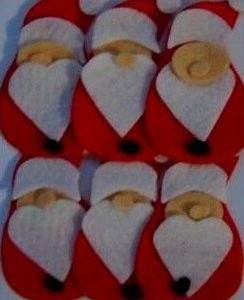 8 cm felt Santa, applique , die cuts , card making, scrapbooking , sewing